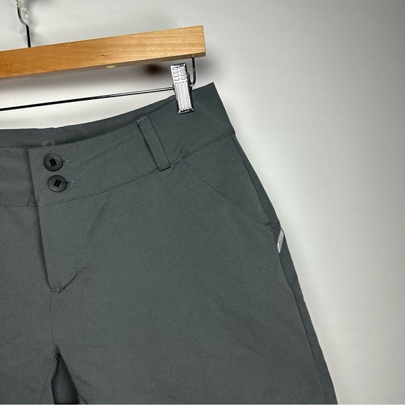 Pearl Izumi Shorts - Picture 2 of 8